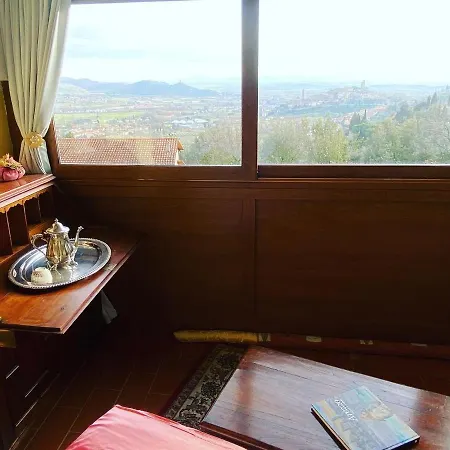 Panoramic View Village Of Luigina Cortona *